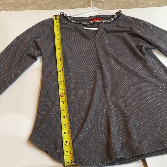 Jennifer Lopez  Gray with Silver thread long sleeve Top with Rhinestones at neck - Picture 5 of 11